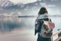 抱怨，是对自己无能的愤慨